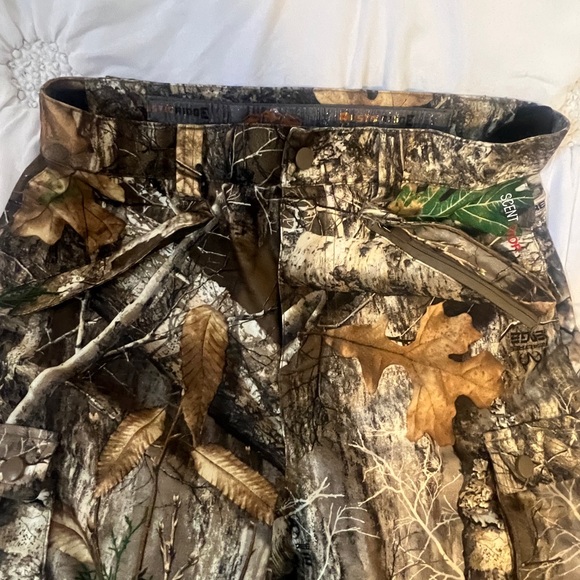 Rustic Ridge Hunting Pants - Picture 3 of 11